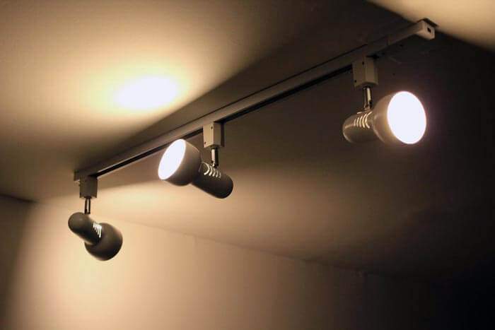 long kitchen track lighting